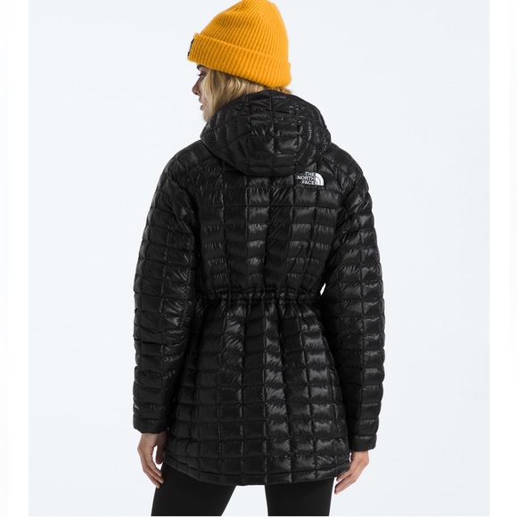 The North Face Women's Thermoball Hooded Parka Jacket, Size LARGE - Picture 2 of 16
